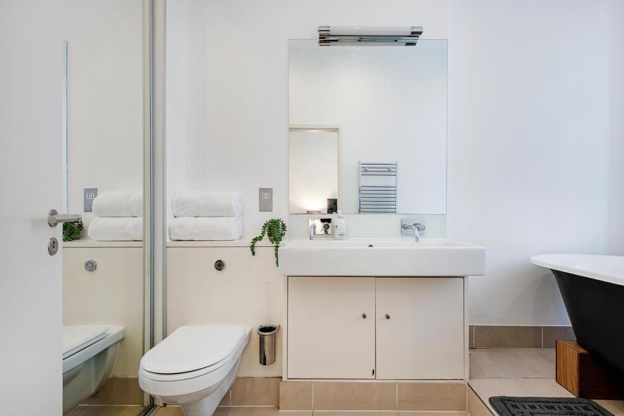 Modern Mayfair Apartments London Exterior photo