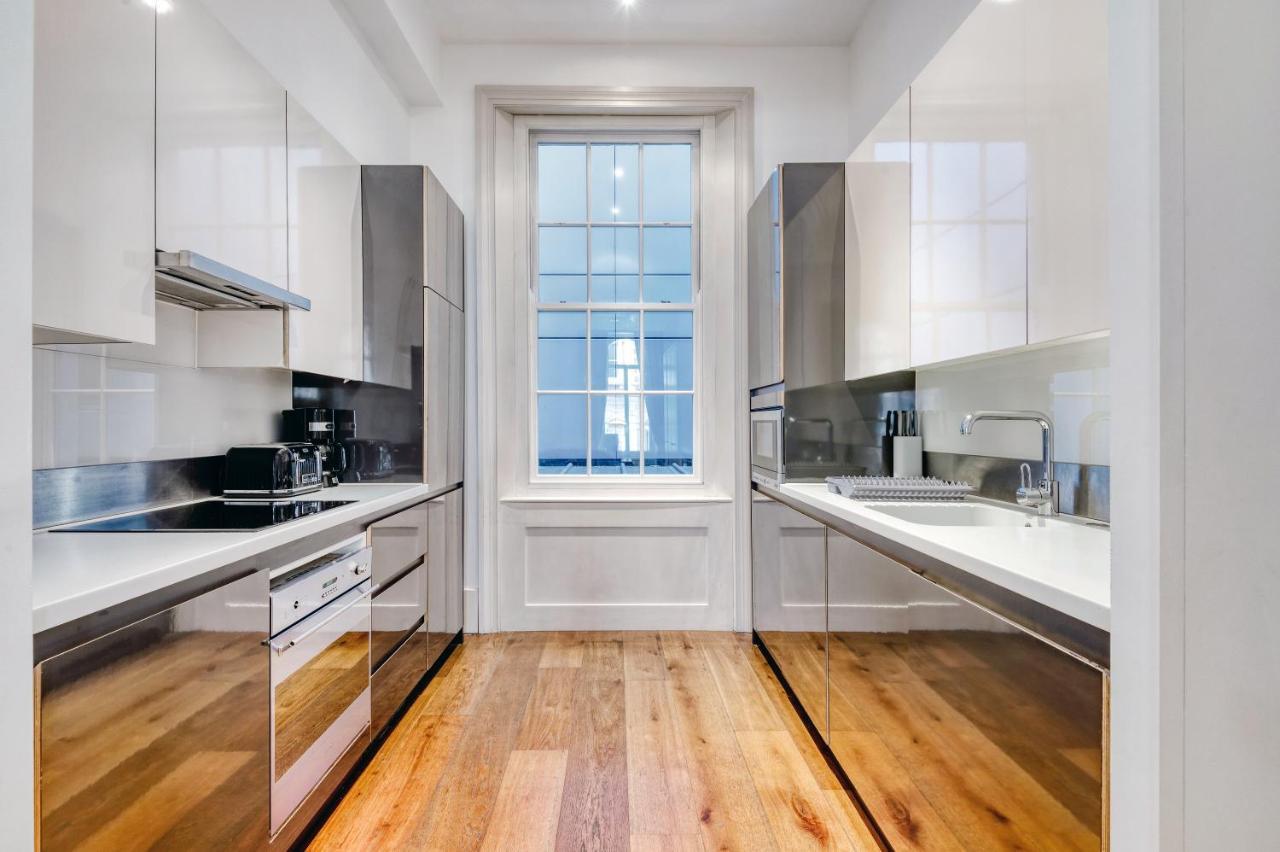 Modern Mayfair Apartments London Exterior photo